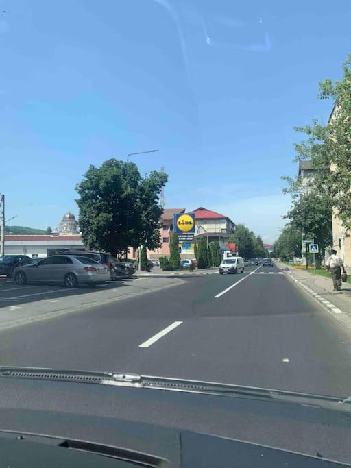 Apartament In Complex Rezidential Ramnicu Valcea Exterior photo